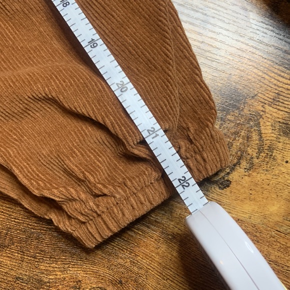 ‘CARTER’s’ BROWN CORDUROY ONESIE!! - Picture 5 of 5